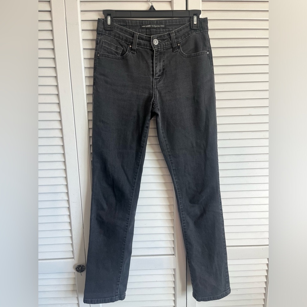 Levi’s Mid Rise Skinny Jeans, size 2